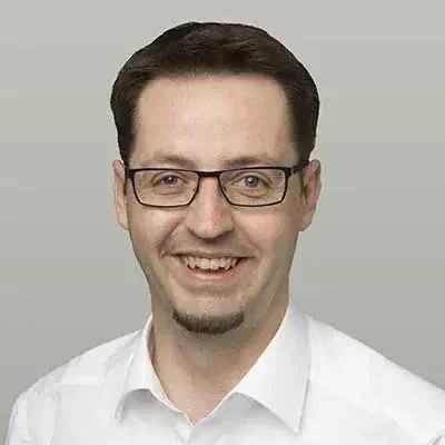 Profile Picture of Pierre Baum, expert for GenAI and Software Testing Automation